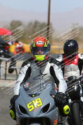 media/Mar-21-2022-Moto Forza (Mon) [[4127b7cc51]]/Around the Pits/